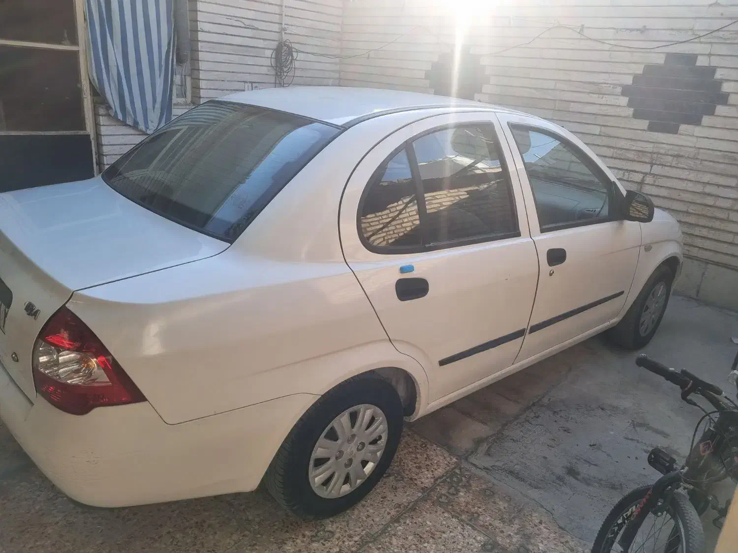 تیبا صندوق دار SX - 1397