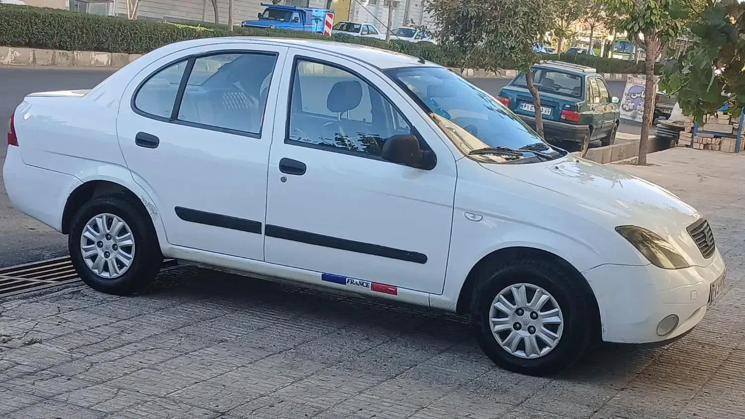 تیبا صندوق دار SX - 1390