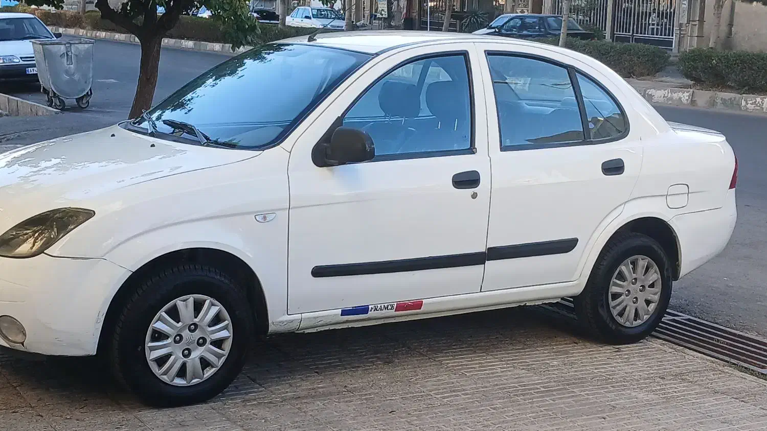تیبا صندوق دار SX - 1390