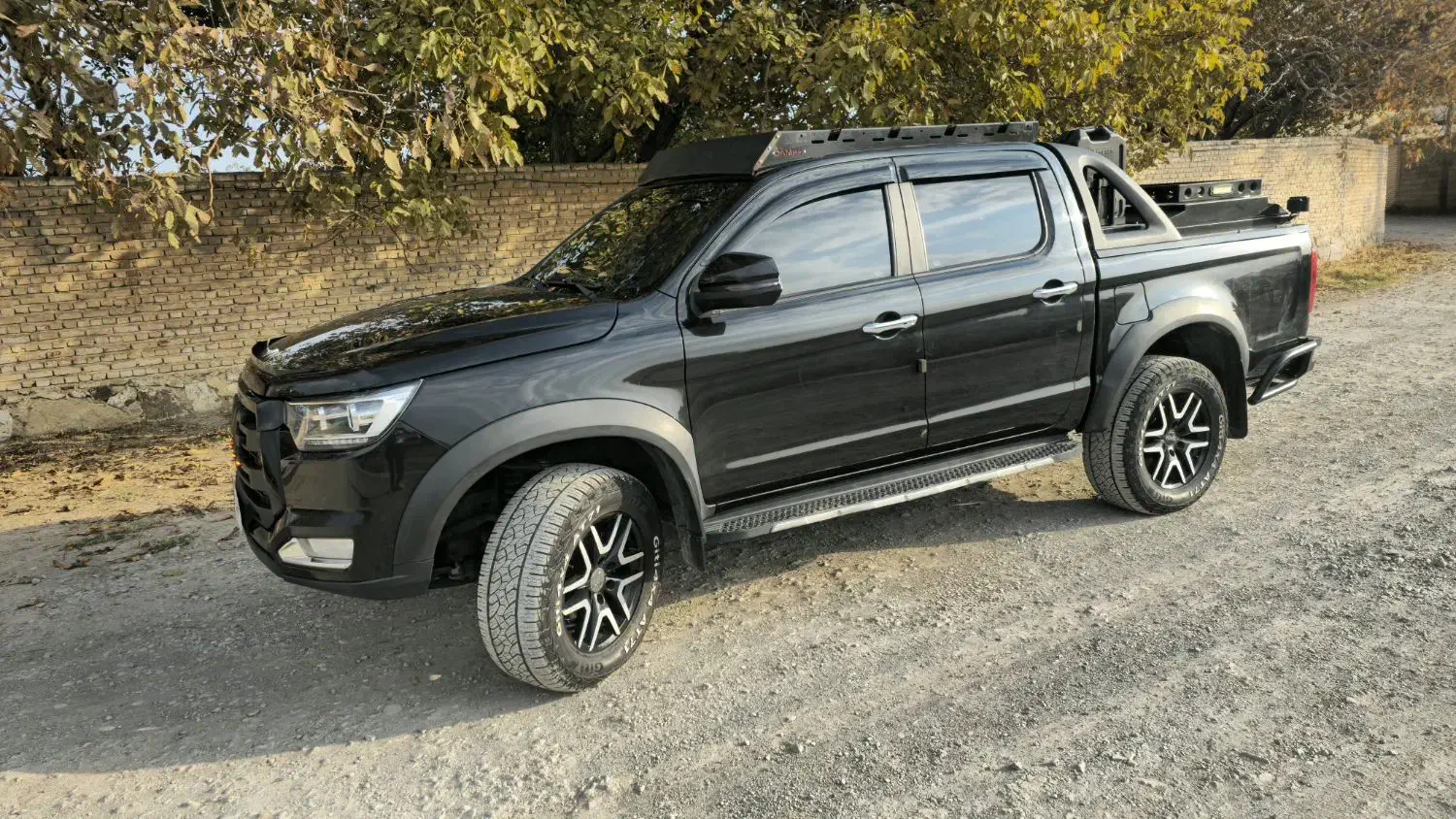 خودرو کی ام سی، T8 آگهی ann_20853197