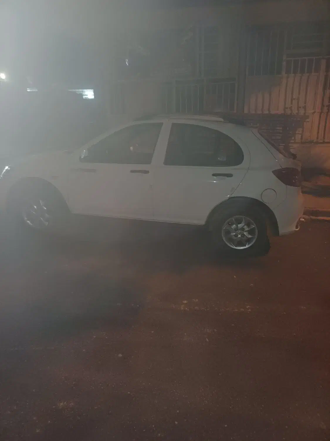 خودرو کوییک، معمولی آگهی ann_20853208