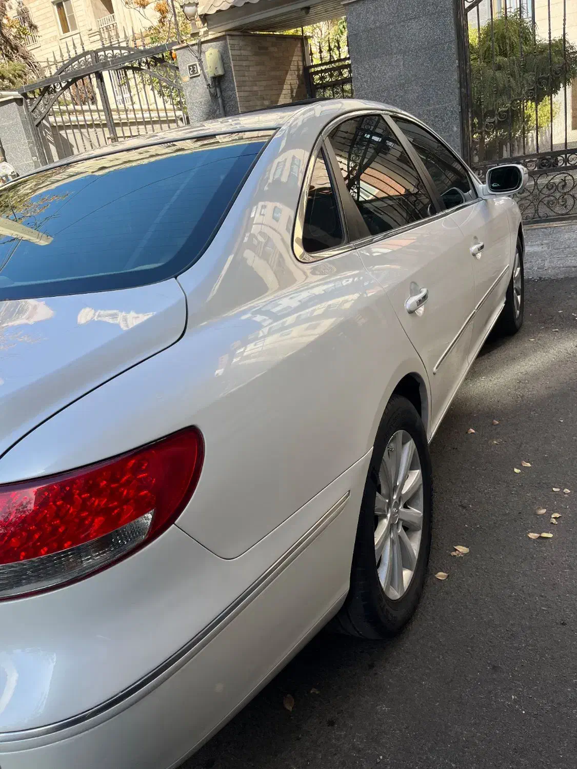 هیوندای آزرا (گرنجور) 3300cc - 2010