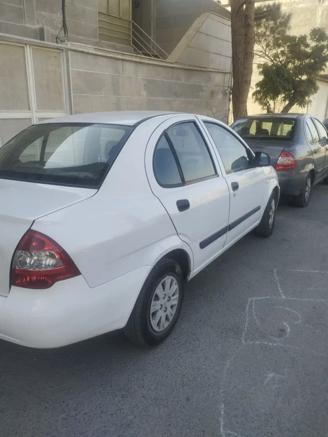 تیبا صندوق دار SX - 1391
