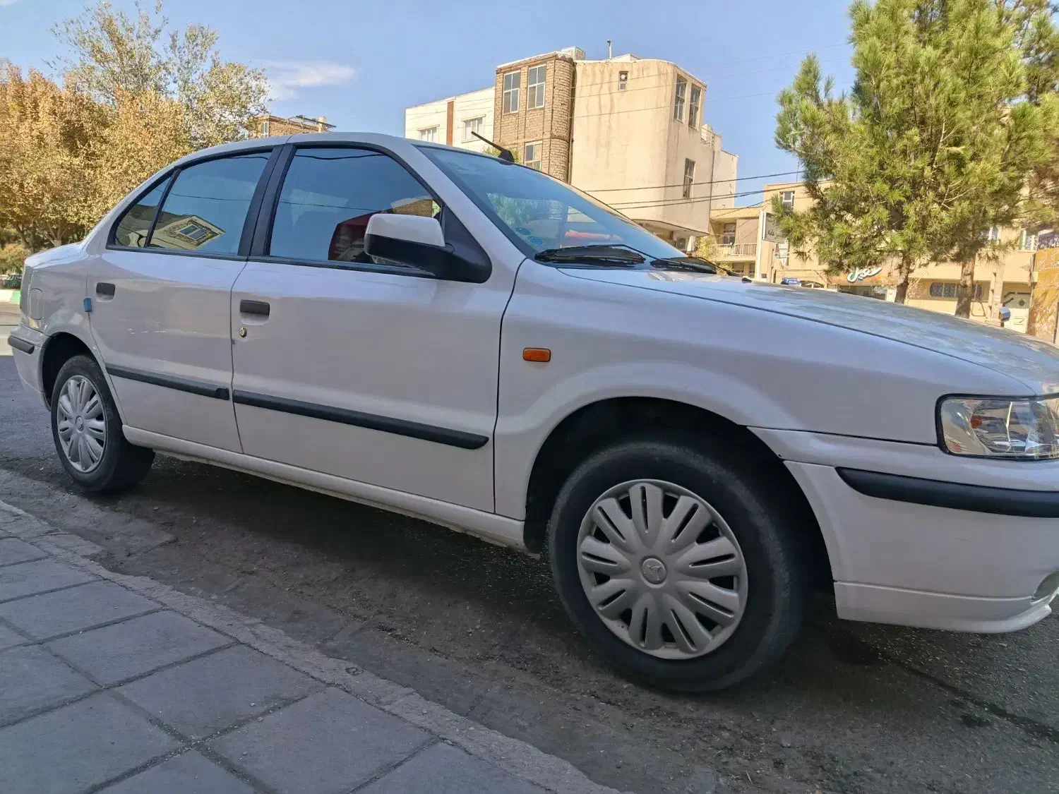 سمند LX XU7 - 1399