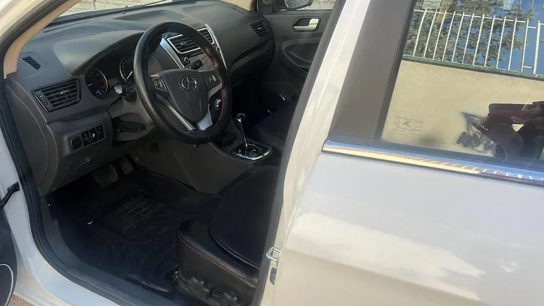 جک J4 اتوماتیک ساده - 1401
