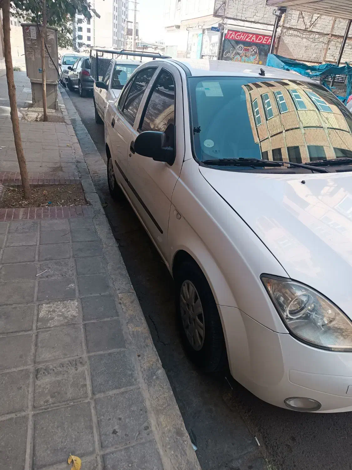 تیبا صندوق دار EX - 1401