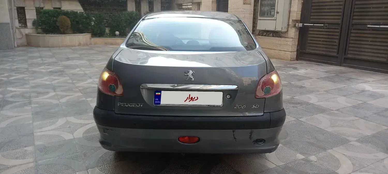 خودرو پژو، ۲۰۶ صندوق دار آگهی ann_20854994