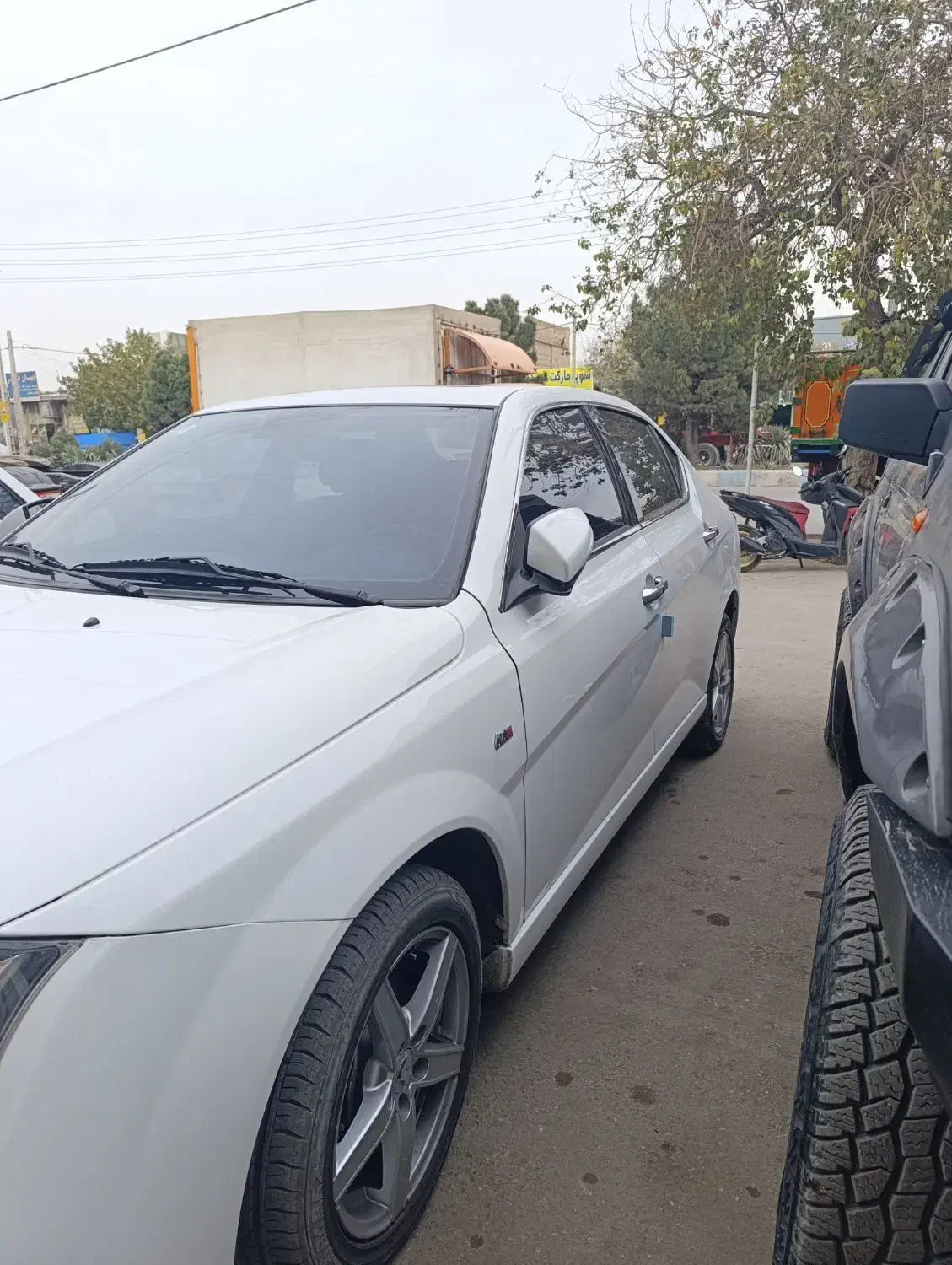 دنا پلاس توربو ۵ دنده 4 ایربگ - 1402