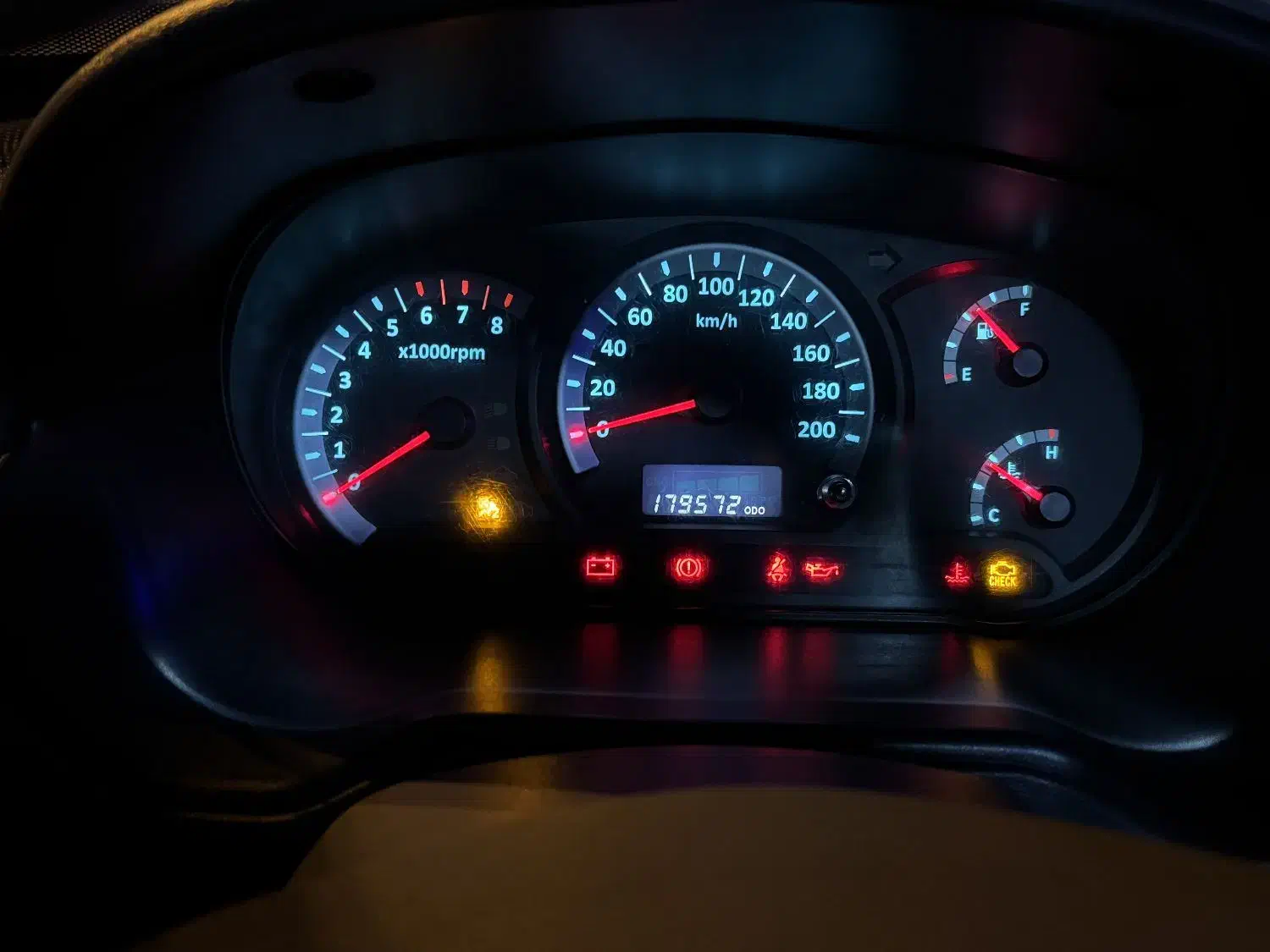 تیبا صندوق دار EX - 1396
