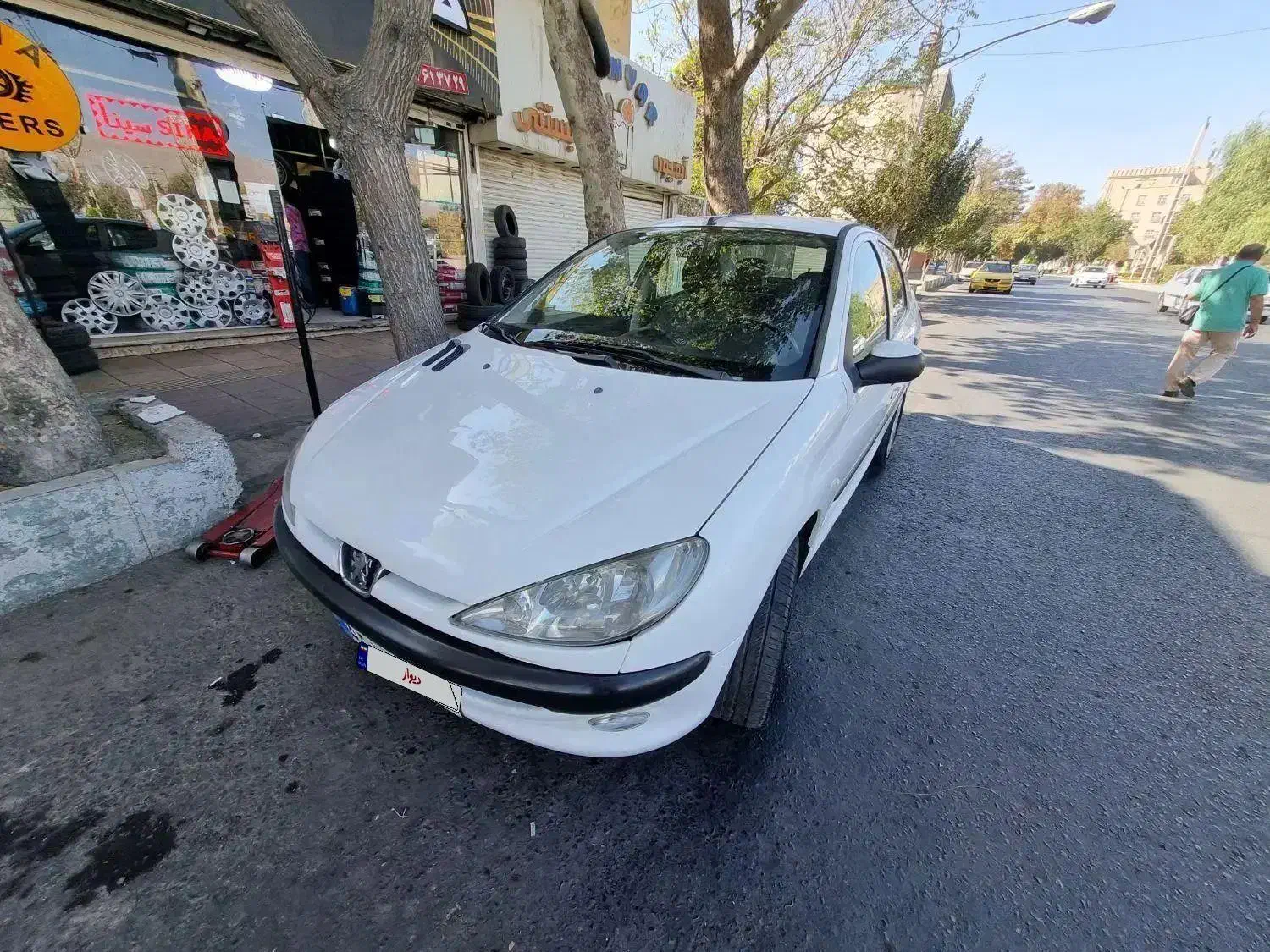 پژو ۲۰۶ صندوق دار v8 - 1394