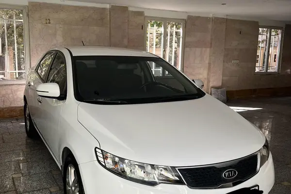 خودرو کیا، سراتو مونتاژ آگهی ann_20855486