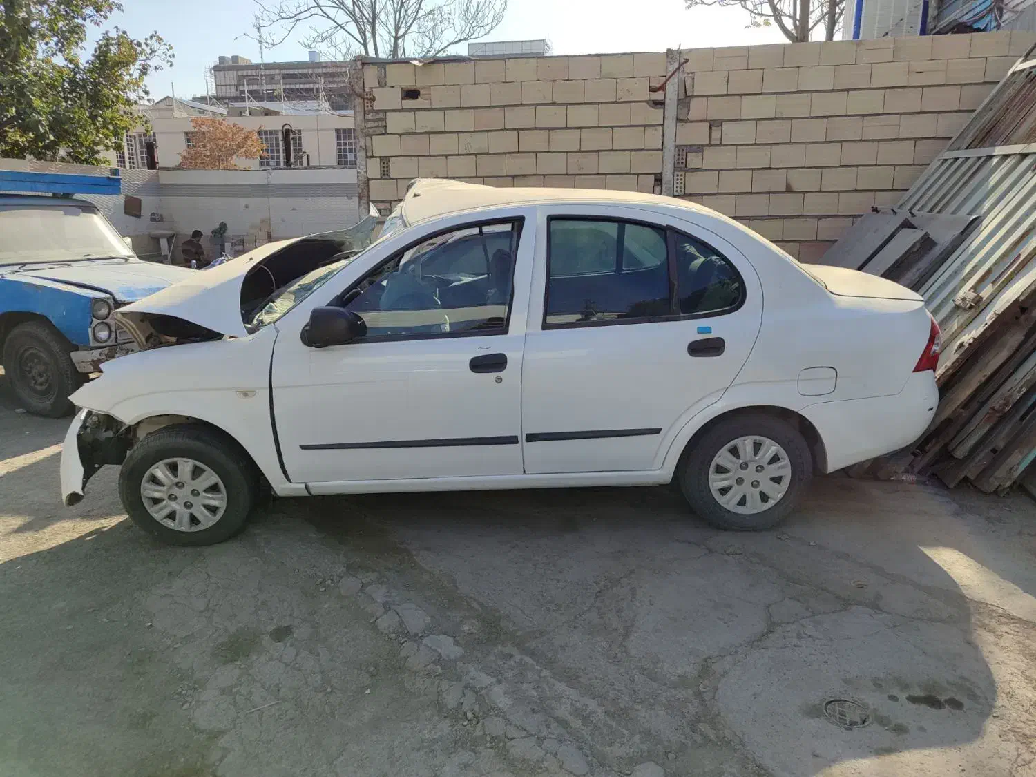 تیبا صندوق دار EX - 1398