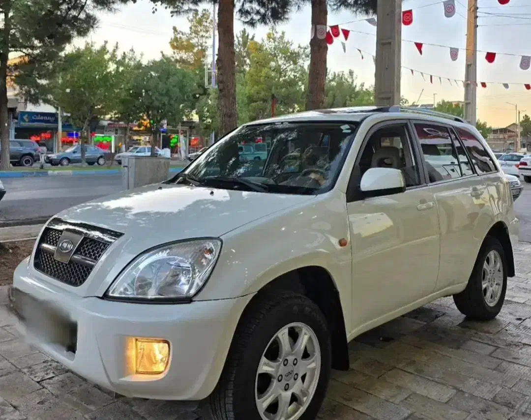 ام وی ام X33 دنده‌ای ساده - 1393