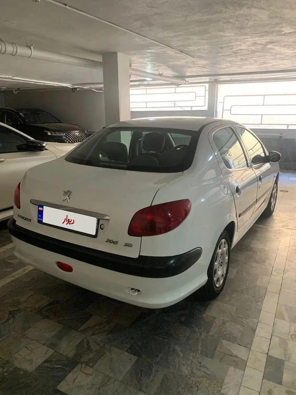 پژو ۲۰۶ صندوق دار v8 - 1396