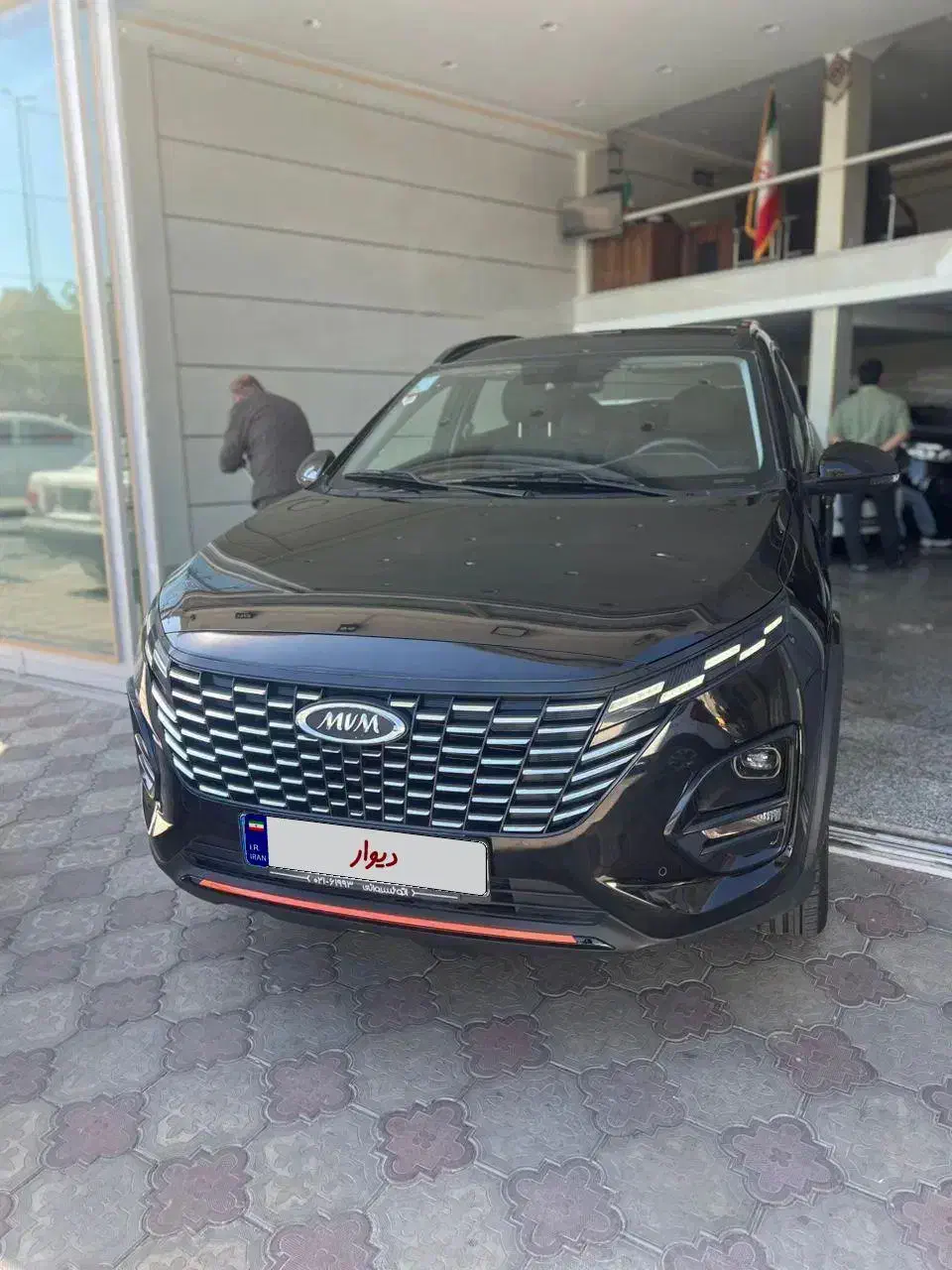 خودرو ام وی ام، X33 کراس آگهی ann_20855816