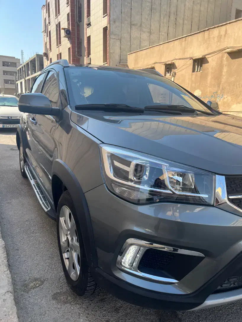 ام وی ام X22 دنده ای اسپرت لاکچری - 1402