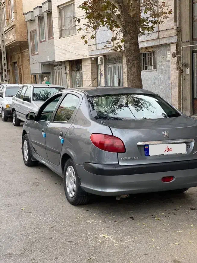 پژو ۲۰۶ صندوق دار v2 - 1387