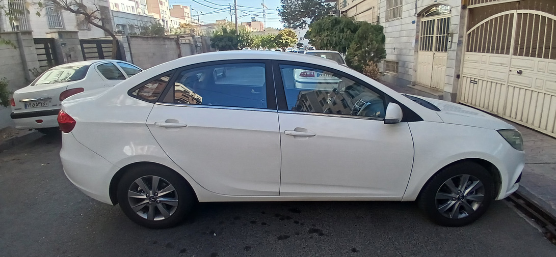 جک J4 اتوماتیک آپشنال - 1403