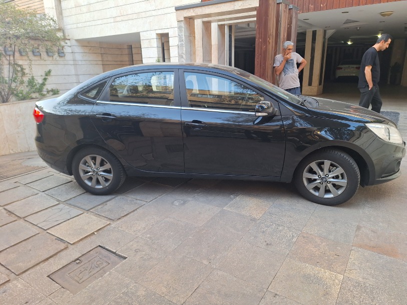 جک J4 اتوماتیک آپشنال - 1403