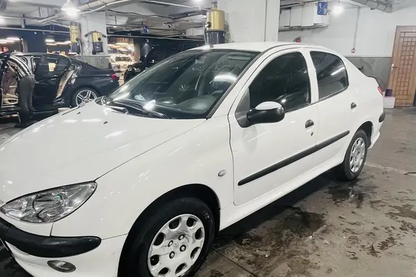 پژو ۲۰۶ صندوق دار v8 - 1393