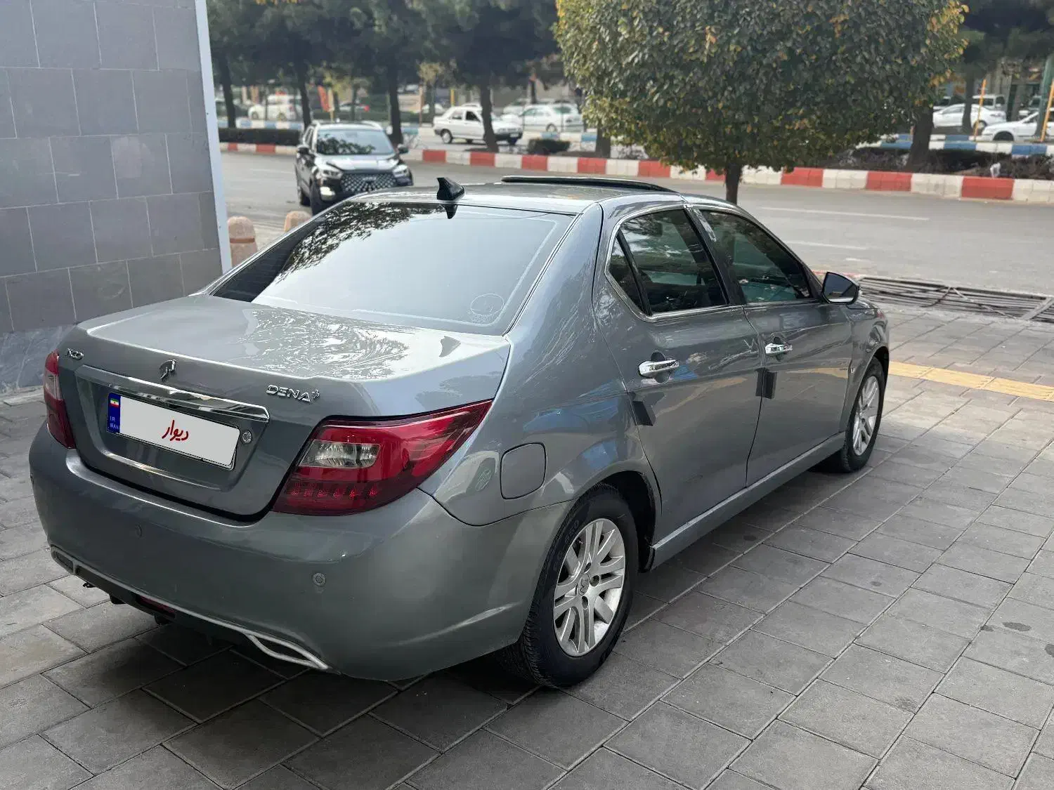خودرو دنا، پلاس آگهی ann_20857429