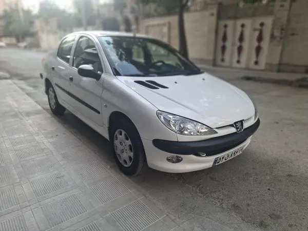 پژو ۲۰۶ صندوق دار v8 - 1395