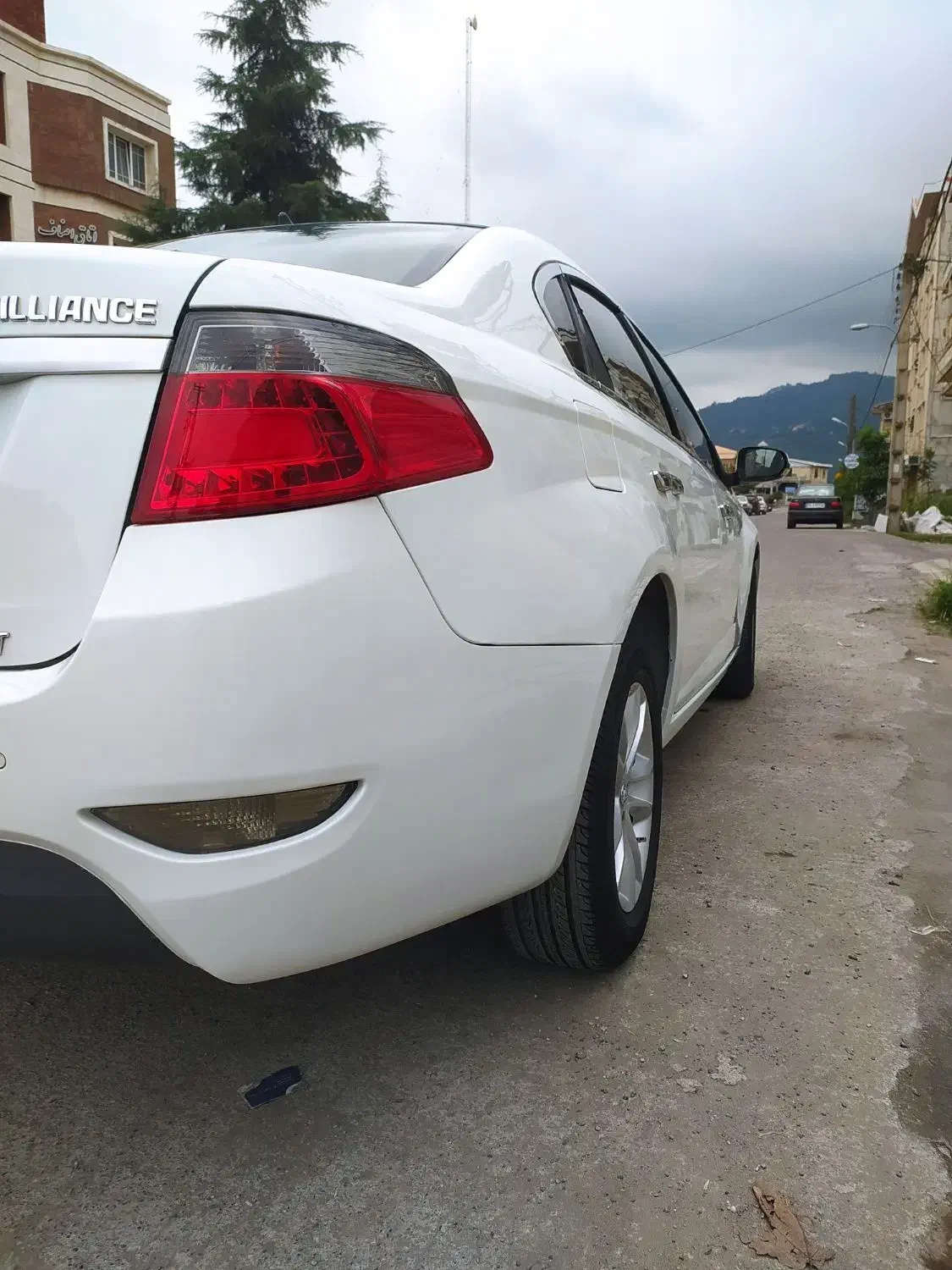 برلیانس H330 اتوماتیک 1500 - 1396