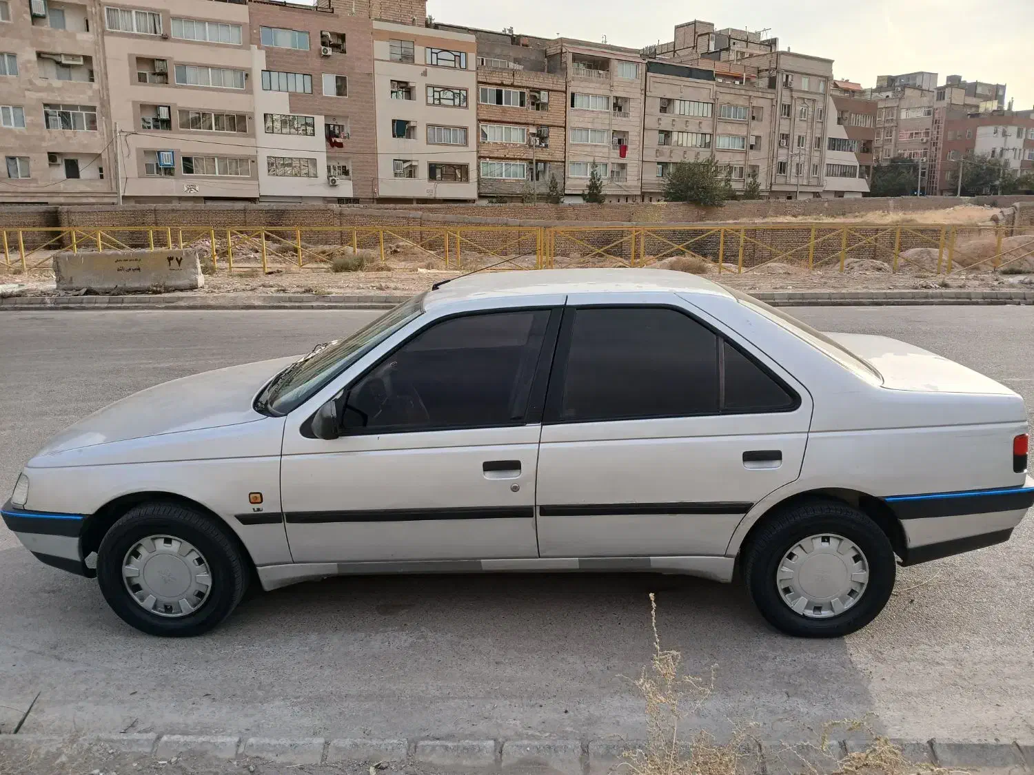 پژو 405 GLX - 1387