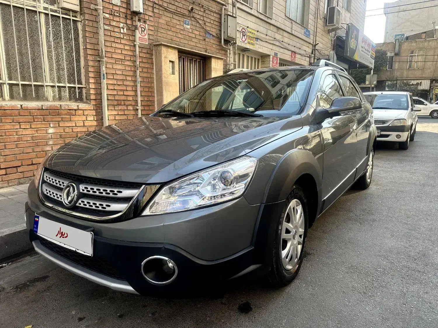 خودرو دانگ فنگ، H30 کراس آگهی ann_20858458