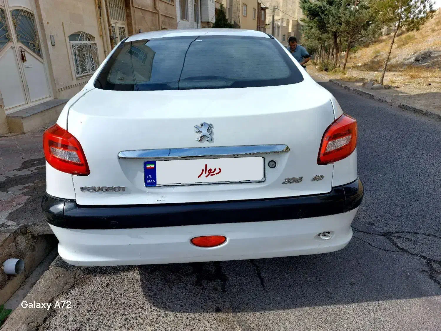 پژو ۲۰۶ صندوق دار v8 - 1395