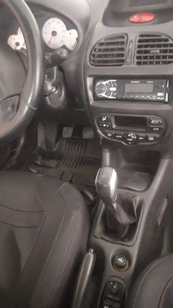 پژو ۲۰۶ صندوق دار v8 - 1388