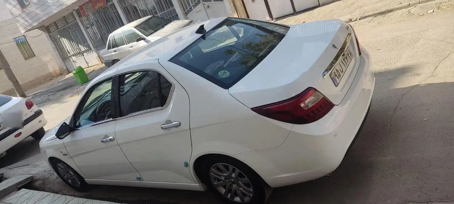 دنا پلاس ۵ دنده EF7 - 1400