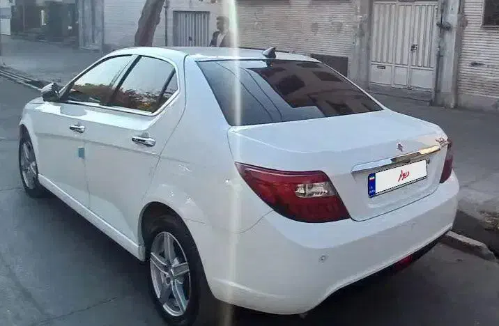 دنا پلاس توربو 6 دنده - 1401