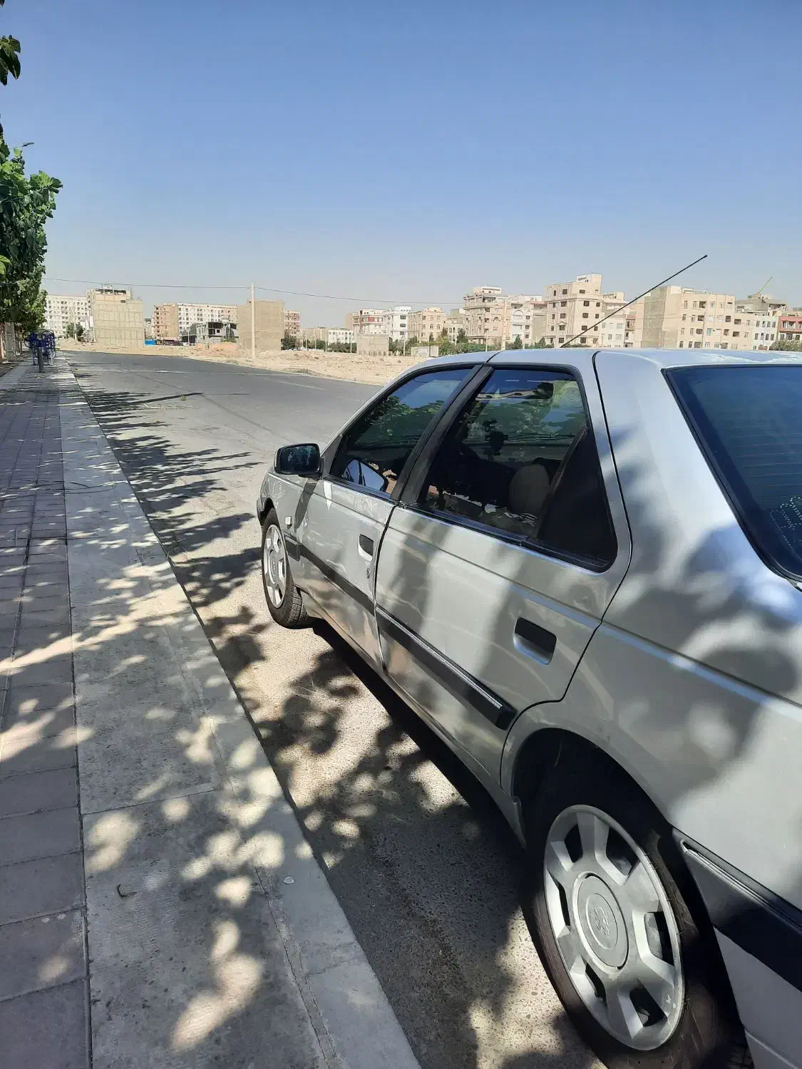 پژو 405 SLX بنزینی  XU7 - 1389