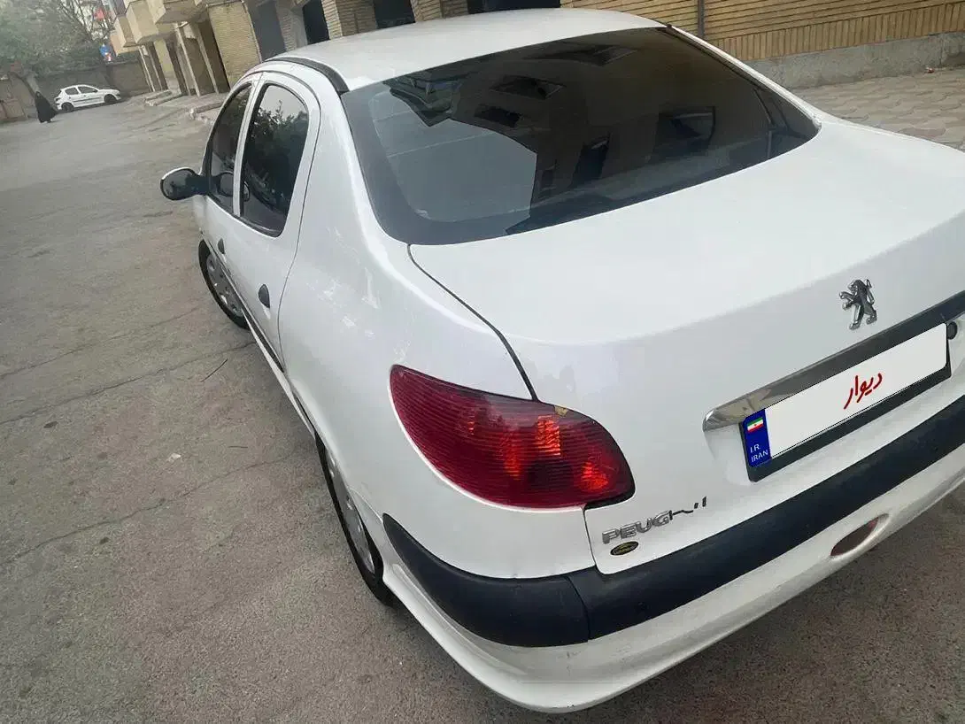 پژو ۲۰۶ صندوق دار v20 - 1391