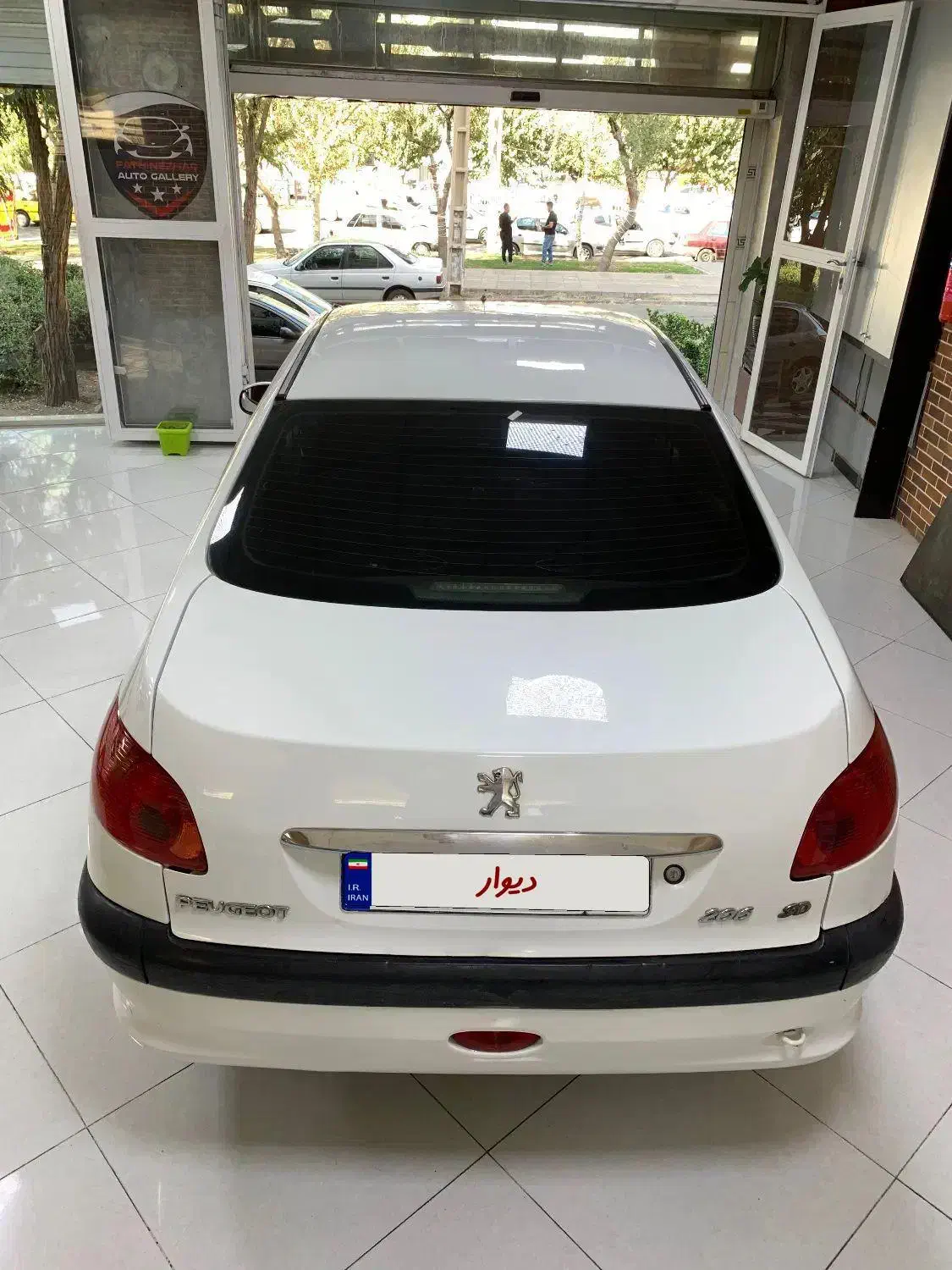 پژو ۲۰۶ صندوق دار v20 - 1388