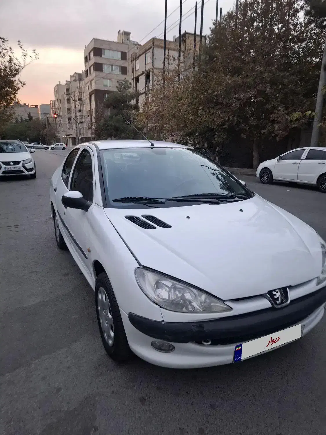 پژو ۲۰۶ صندوق دار v8 - 1387