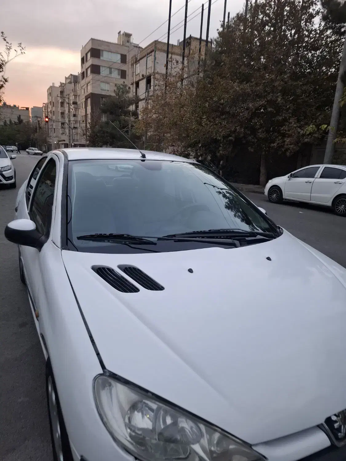 پژو ۲۰۶ صندوق دار v8 - 1387