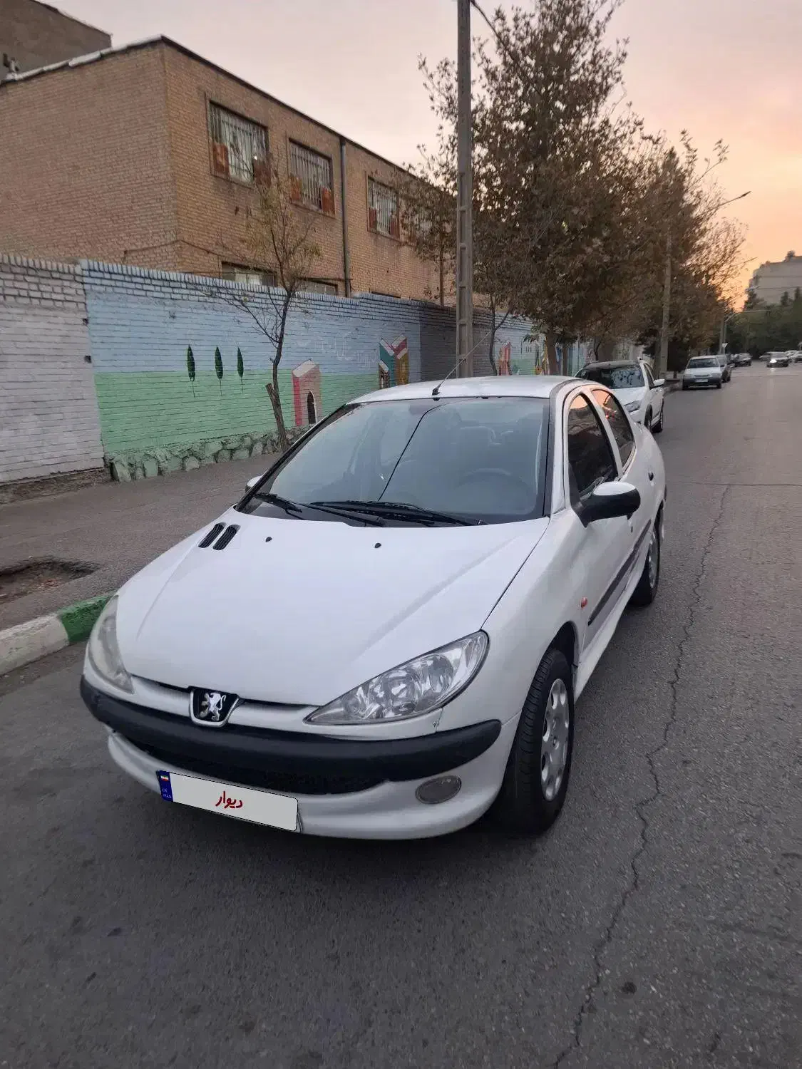 پژو ۲۰۶ صندوق دار v8 - 1387