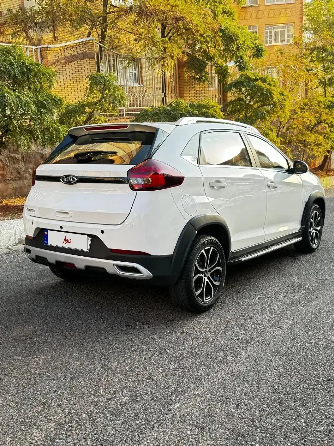 ام وی ام X22 پرو دنده‌ای - 1402