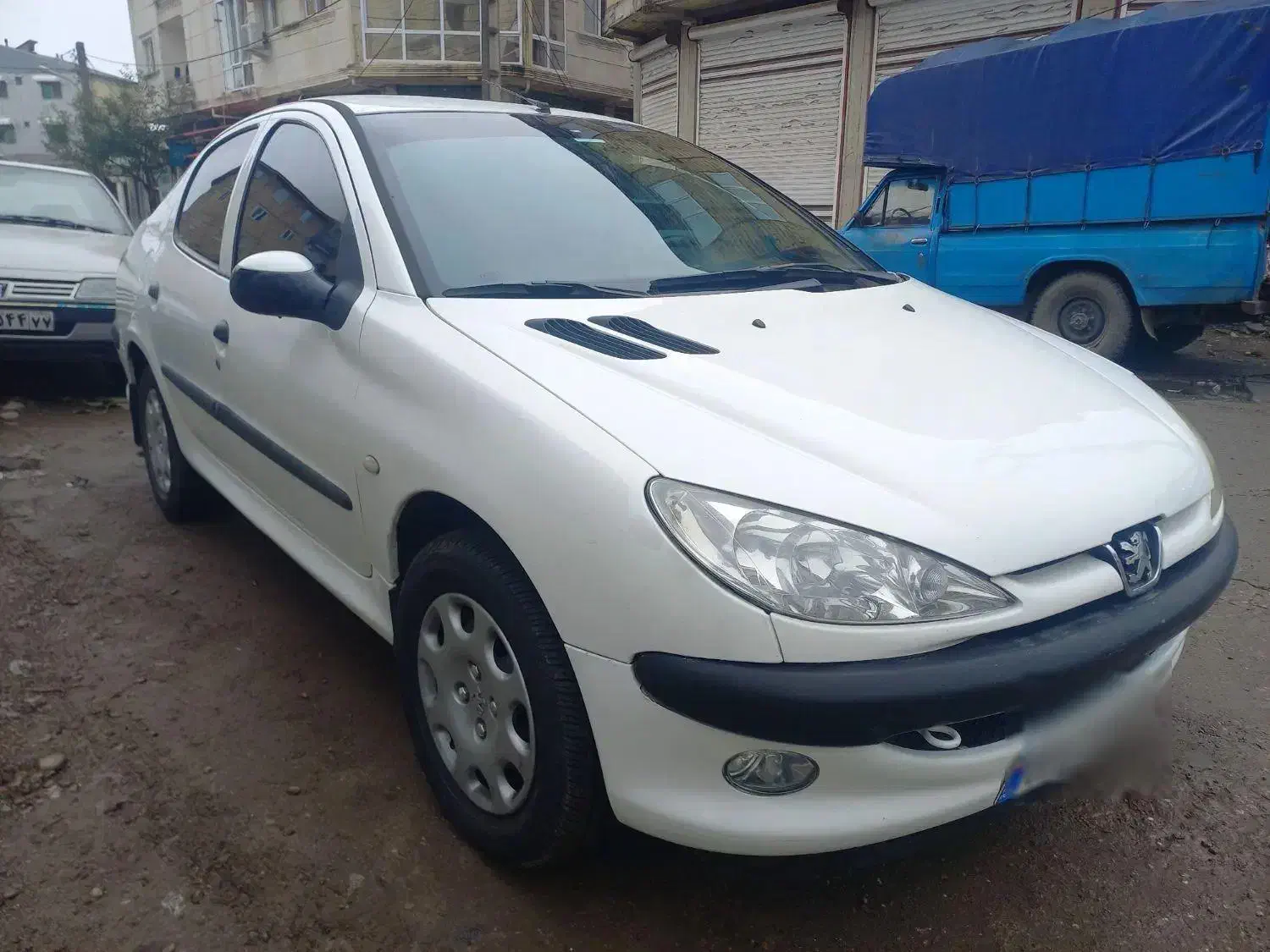 پژو ۲۰۶ صندوق دار v8 - 1394