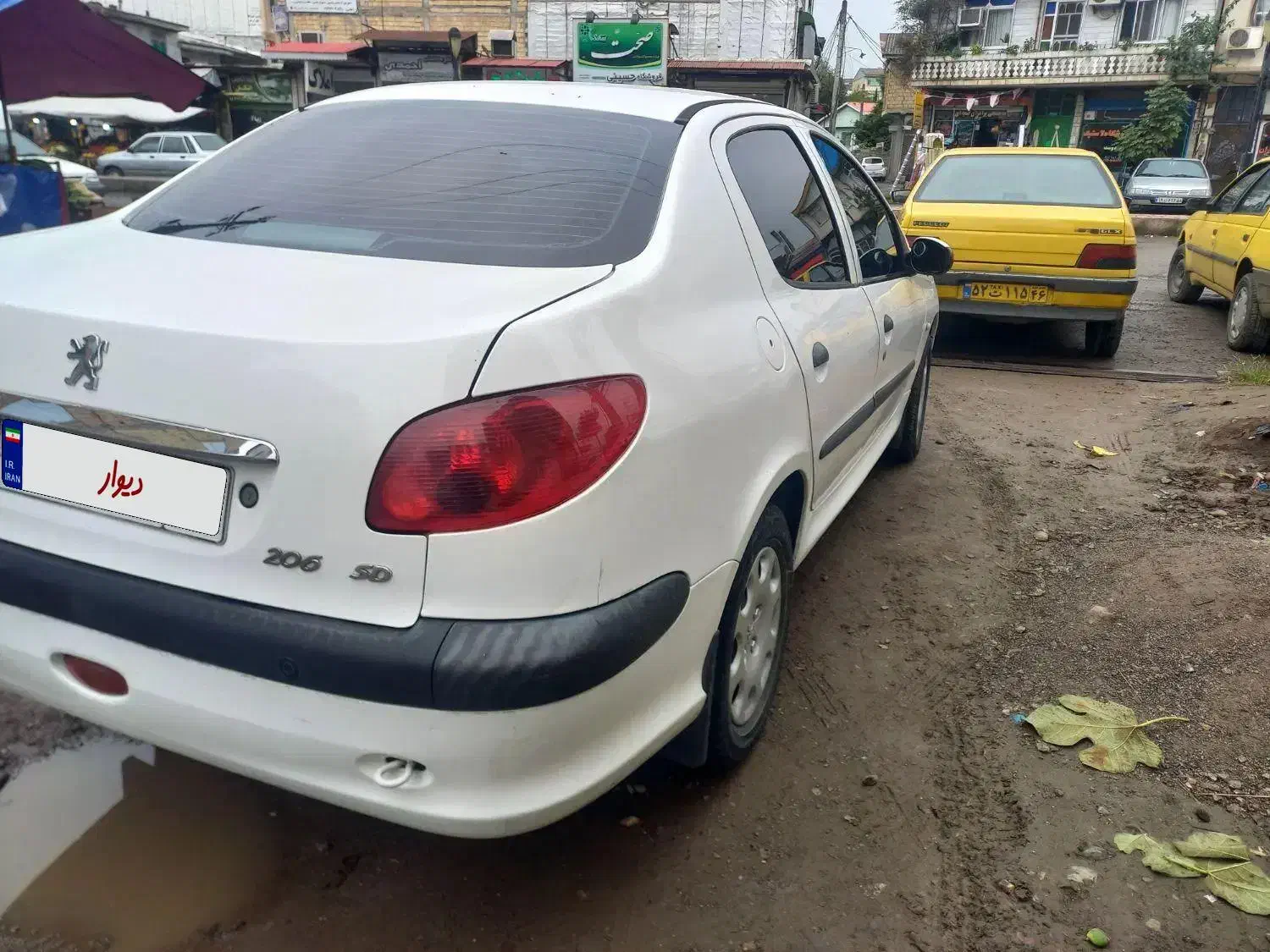 پژو ۲۰۶ صندوق دار v8 - 1394