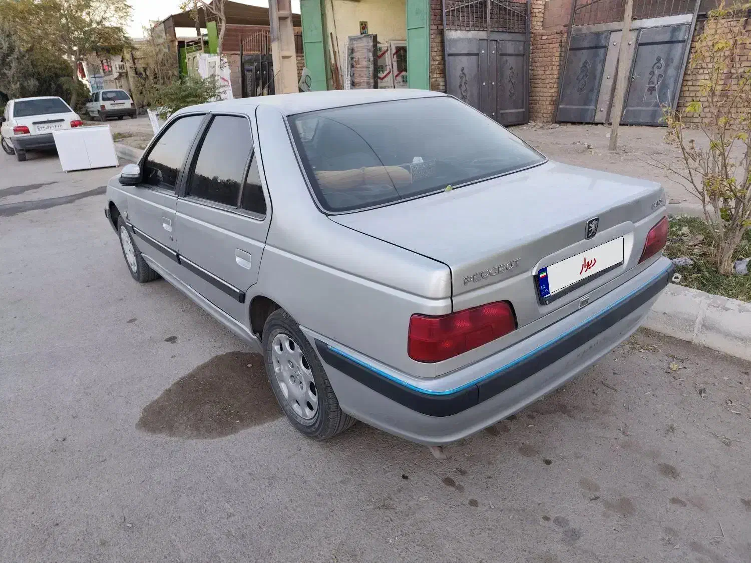 پژو پارس سال - 1384