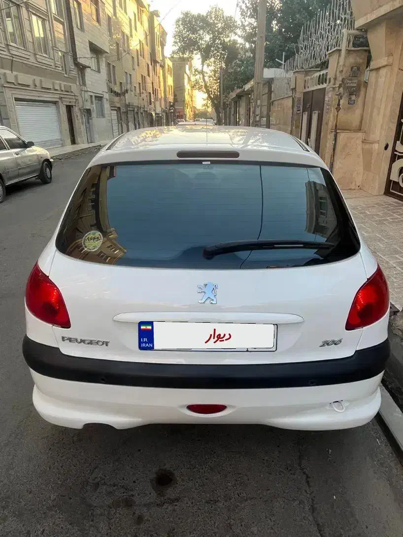 پژو 206 تیپ 5 - 1396
