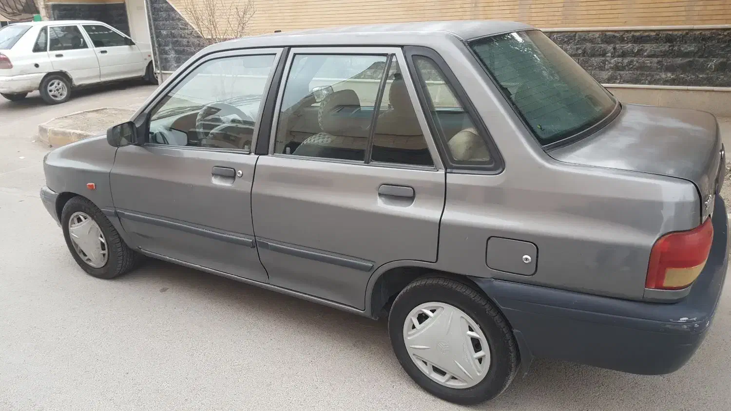 پراید 131 SE - 1392