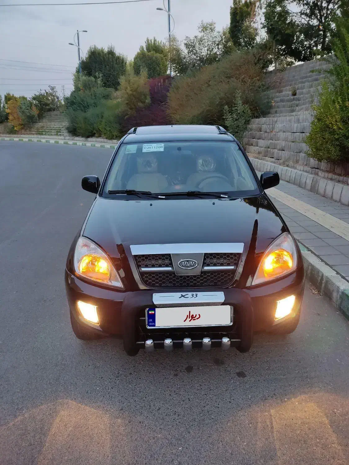خودرو ام وی ام، X33 آگهی ann_20860001