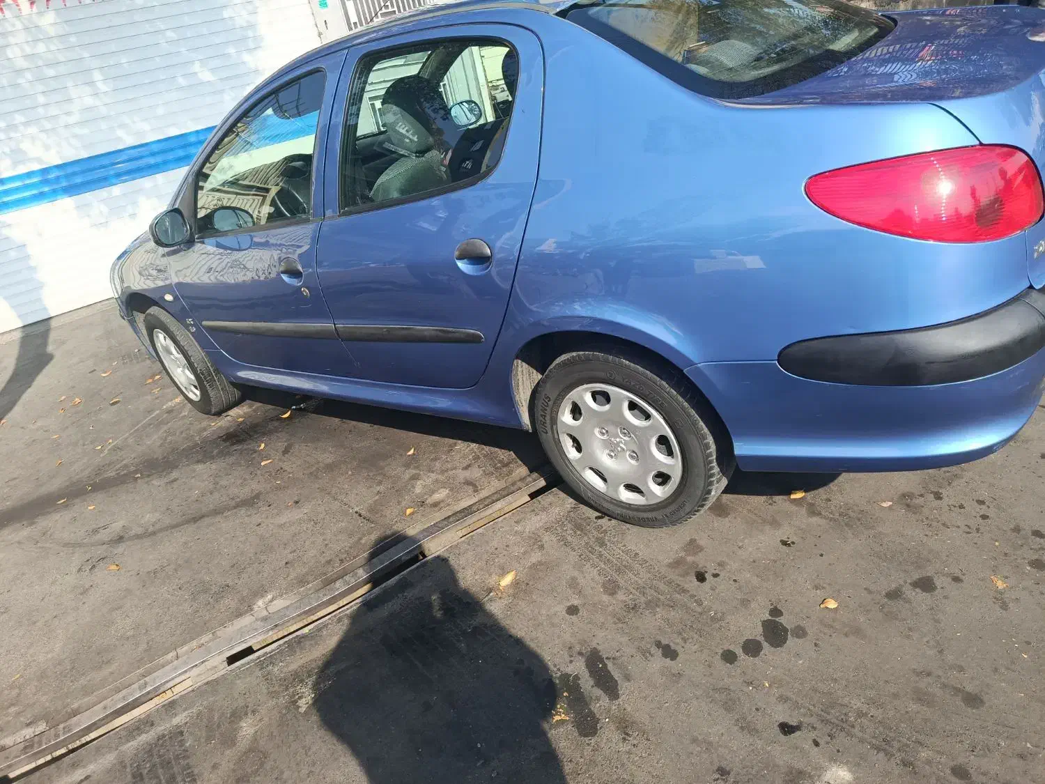 پژو ۲۰۶ صندوق دار v8 - 1396