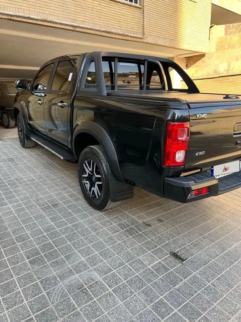 خودرو کی ام سی، T8 آگهی ann_20860447