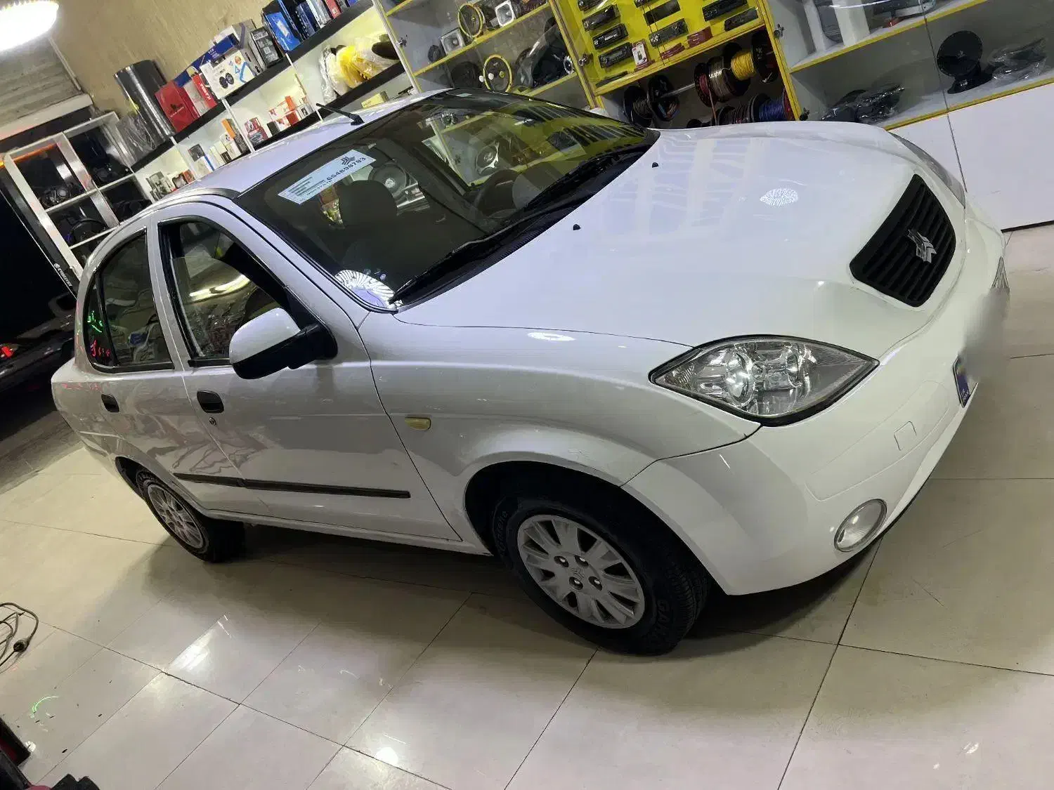 تیبا صندوق دار EX - 1395