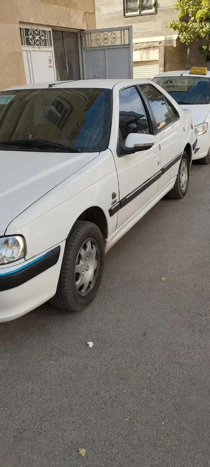 پژو پارس سال - 1389
